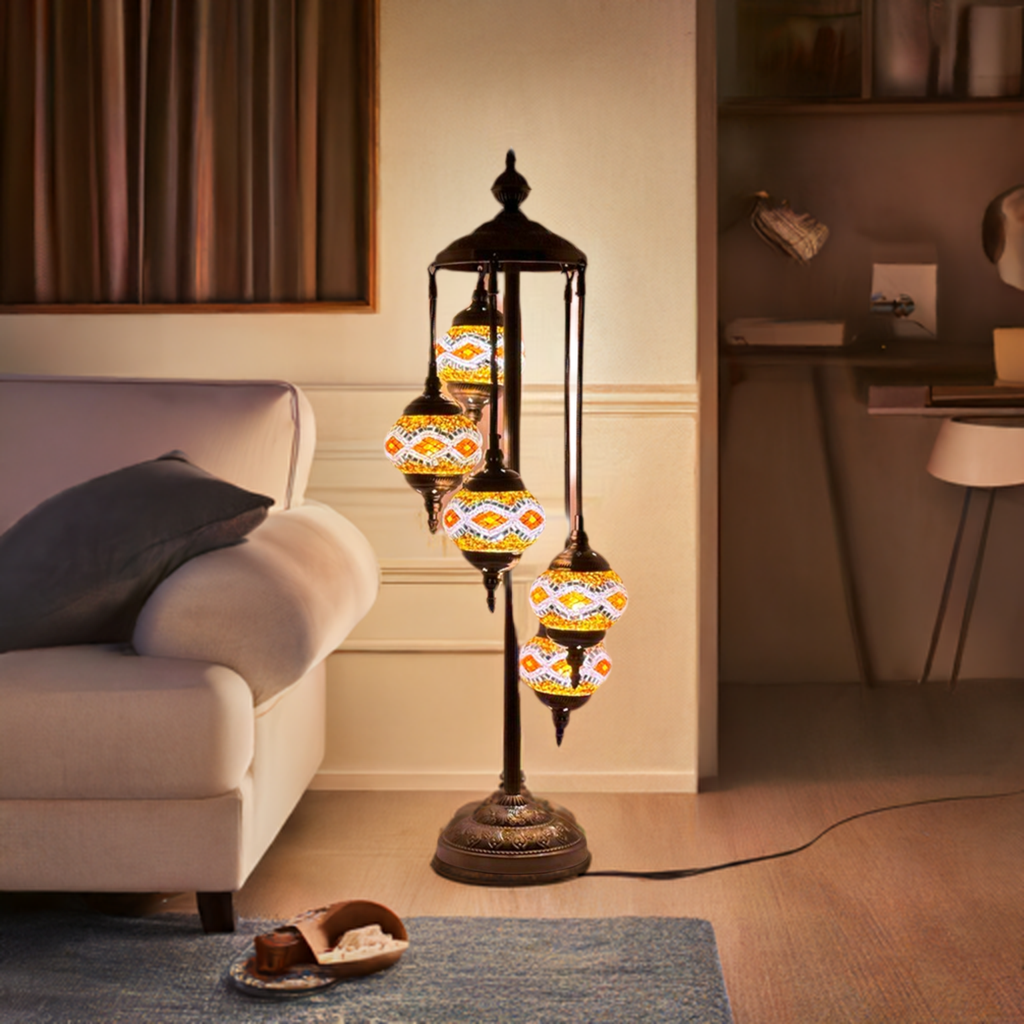 Golden Sparkle mosaic glass table lamp — close-up of the mosaic glass