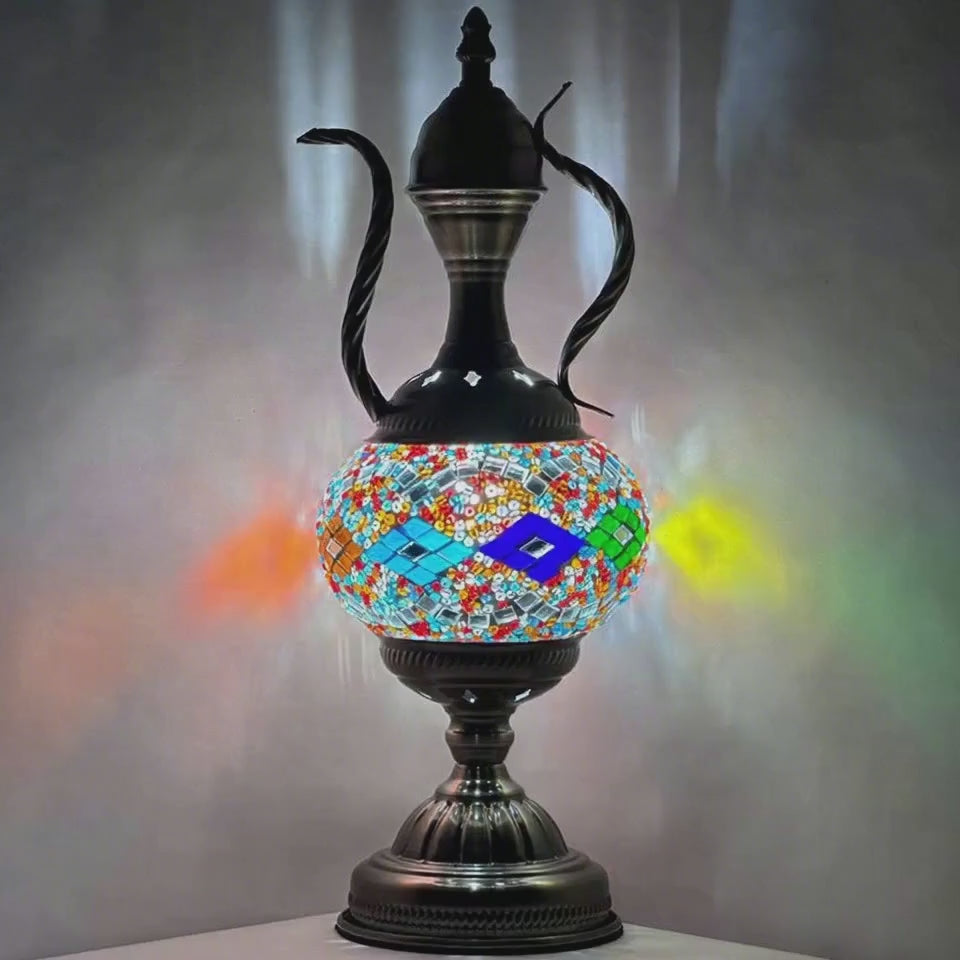 360-degree view of the Colorful Elegance mosaic glass table lamp