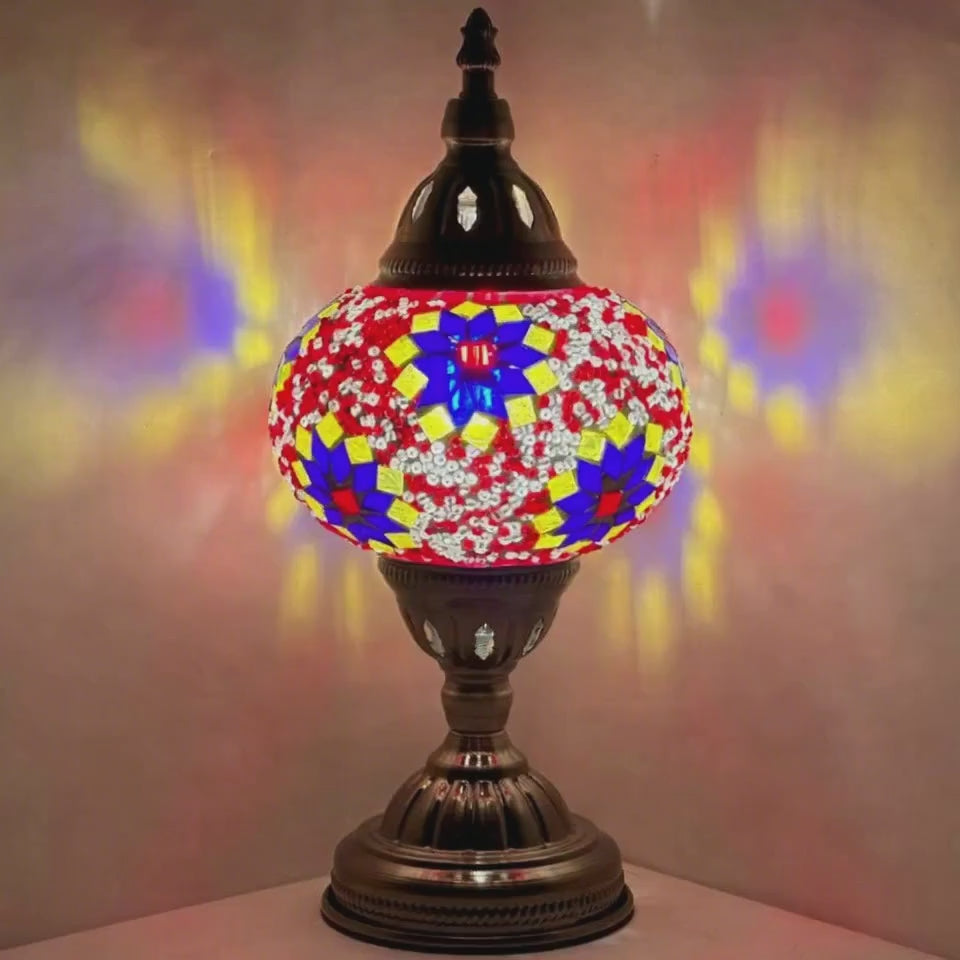 360-degree view of the Turkish Desk Lamp mosaic glass table lamp