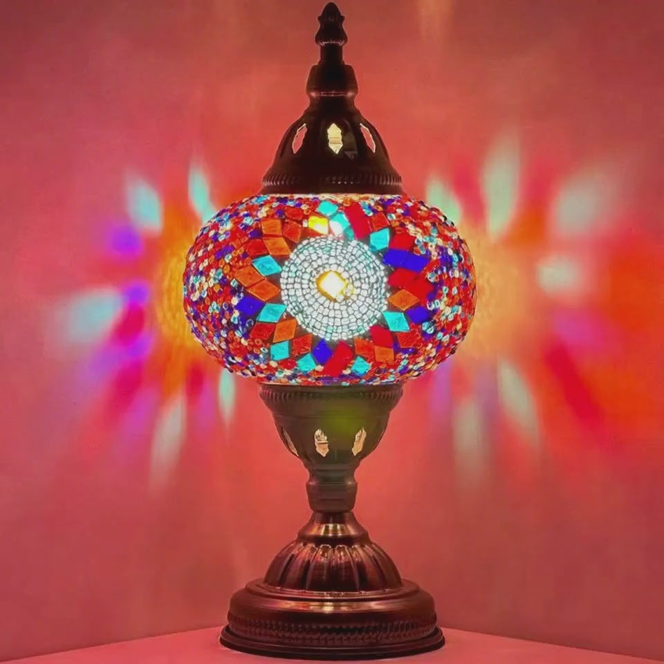 360-degree view of the Sunflower Radiance mosaic glass table lamp