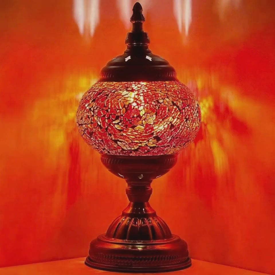 360-degree view of the Ruby Radiance mosaic glass table lamp
