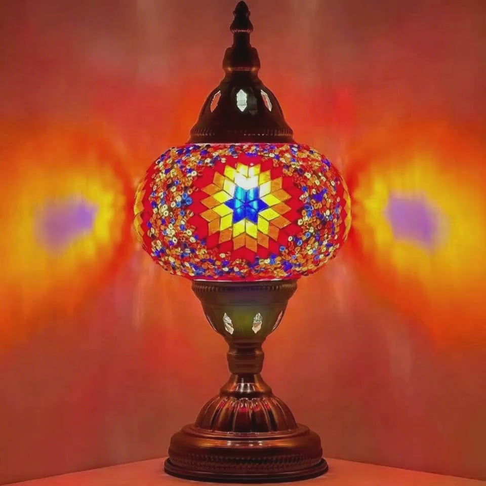 360-degree view of the Desert Bloom Mosaic mosaic glass table lamp