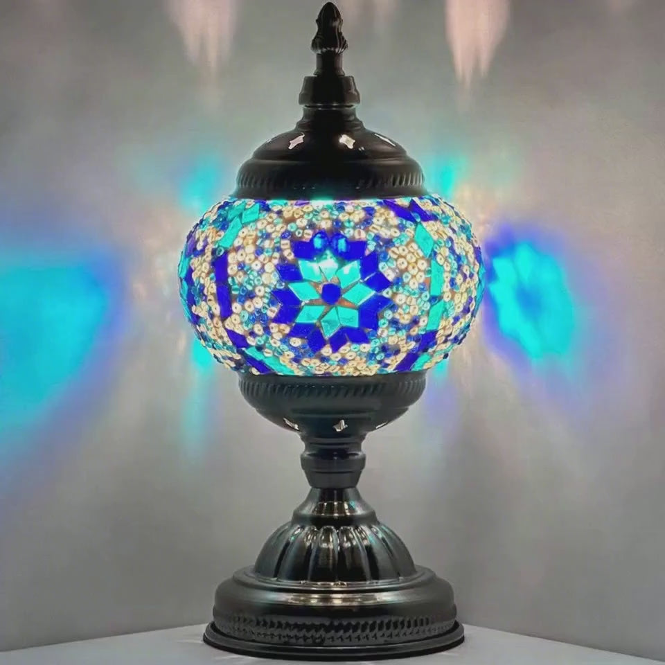 360-degree view of the Moroccan mosaic glass table lamp