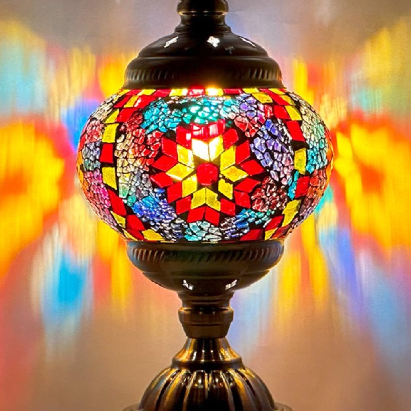 Sunset Rainbow Tiffany Mosaic Lamp mosaic glass table lamp — close-up of the hand-cut mosaic glass