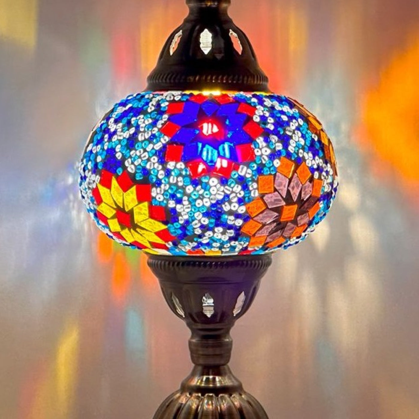 Tropical Elegance mosaic glass table lamp — close-up of the hand-cut mosaic glass